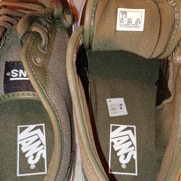 Vans Men's 7/Women's 8.5 Atwood Grape Leaf Denim/Leather - Picture 3 of 11